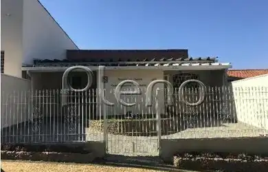 Imagem: O depósito possui 2 Vagas na garagem, 182m² de Área e está