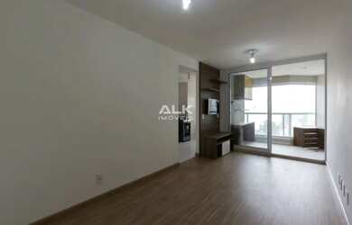 Imagem: O apartamento possui 1 Dormitório, 1 Banheiro, 1 Vaga na garagem