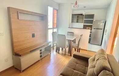 Imagem: O apartamento possui 2 Dormitórios, 1 Banheiro, 1 Vaga na garagem