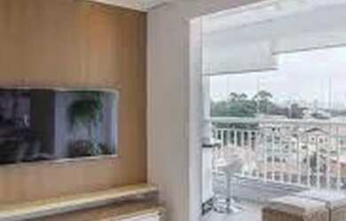 Imagem: O apartamentoe possui 2 Dormitórios, 1 Banheiro, 60-0m² de