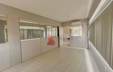 Imagem: O depósito possui 96m² de Área e está localizado em Fazenda