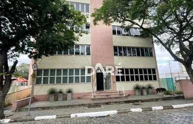 Imagem: O depósito possui 36m² de Área e está localizado em Centro