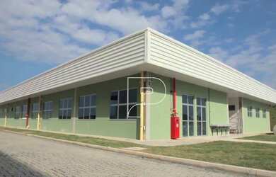 Imagem: O depósito possui 4 Vagas na garagem, 5229-0m² de Área e