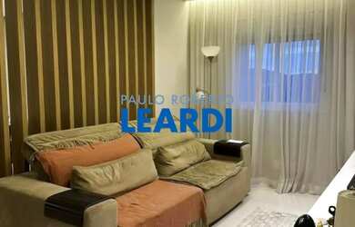 Imagem: O apartamento possui 2 Dormitórios, 3 Banheiros, 3 Vagas na