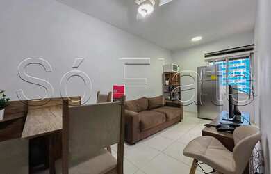 Imagem: O studio possui 1 Dormitório, 1 Banheiro, 1 Vaga na garagem