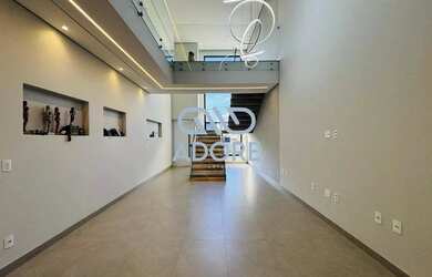 Imagem: A casa em condomínio possui 3 Dormitórios, 5 Banheiros, 4