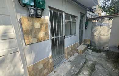 Imagem: A casa possui 1 Dormitório, 1 Banheiro, 48m² de Área e está