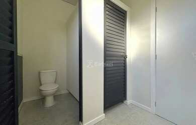 Imagem 8: Sala comercial no Bairro do Salto, com 240 m², estacionamento rotativo...