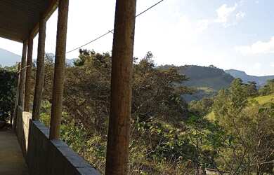 Imagem 6: Casa simples a venda. Varanda, 42m² de Área, 2 Vagas na garageme1 Dormitório