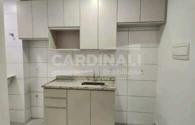 Imagem 5: Apartamento com excelente localização, próximo a supermercados e shopping...