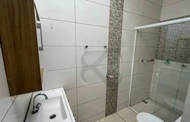 Imagem 7: Casa com 3 dormitórios para alugar por R$ 2.501,00/mês - Coliseu - Londrina/PR