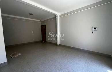 Imagem 9: Venda Casa CIDADE JARDIM. Varanda, Área de serviço, 200m² de Áreae2...