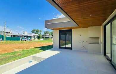 Imagem 6: Casa Nova à Venda no Condomínio Terraville Alto Padrão e Projeto Contemporâneo