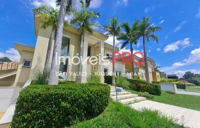 Imagem: A casa em condomínio possui 4 Dormitórios, 5 Banheiros, 5