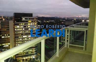 Imagem: O depósito e possui Dormitórios, Suítes, Banheiros, 1