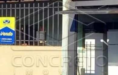 Imagem: A casa possui 2 Dormitórios, 1 Banheiro, 3 Vagas na garagem