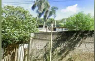 Imagem: O terreno possui 935m² de Área e está localizado em Santa