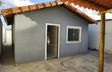 Imagem: VENDO OU TROCO, POR IMÓVEL, LOTE, OU CARRO DE MAIOR OU MENOR