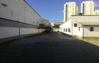 Imagem: O depósito possui 5.400m² de Área e está localizado em