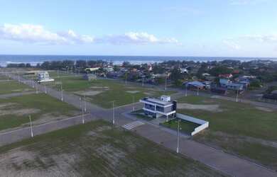 Imagem 8: Lote/Terreno para venda tem 360 metros quadrados em Praia Bom Jesus -...