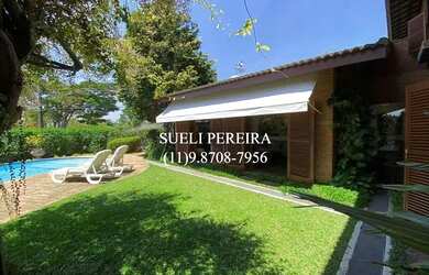 Imagem: A casa em condomínio possui 4 Dormitórios, 5 Banheiros, 5