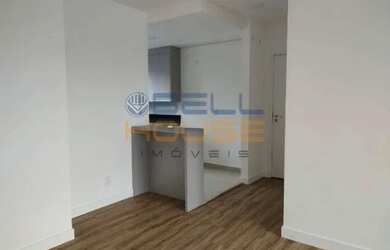 Imagem: O apartamento possui 2 Dormitórios, 1 Banheiro, 2 Vagas na