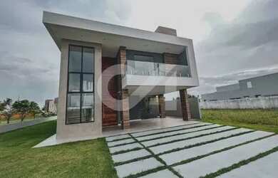 Imagem: A casa em condomínio possui 4 Dormitórios, 4 Banheiros, 4