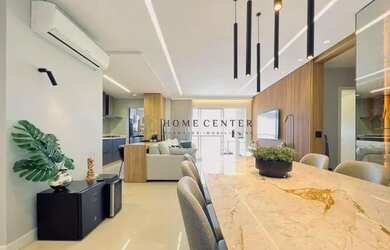 Imagem: O apartamento possui 3 Dormitórios, 1 Banheiro, 2 Vagas na