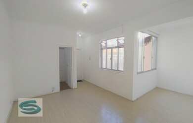 Imagem: O apartamento possui 3 Dormitórios, 2 Banheiros e 105m² de