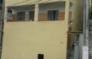 Imagem: A casa possui 2 Dormitórios, 2 Banheiros, 80m² de Área e