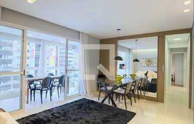 Imagem: O apartamento possui 3 Dormitórios, 2 Banheiros, 2 Vagas na