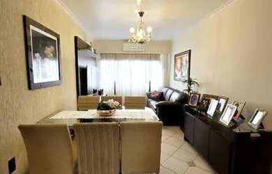 Imagem: O apartamento possui 3 Dormitórios, 1 Banheiro, 1 Vaga na garagem