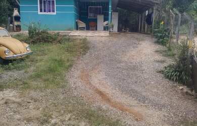 Imagem: O terreno possui 800-0m² de Área, Imóvel novo e está localizado