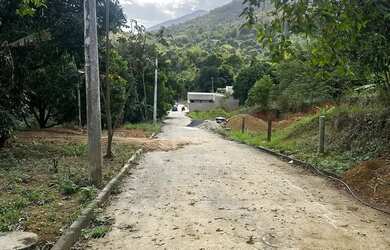 Imagem: O terreno possui 128m² de Área e está localizado em Campo