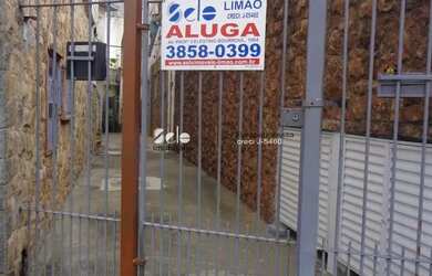 Imagem: A casa possui 2 Dormitórios, 1 Banheiro, 80m² de Área e