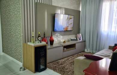 Imagem: O apartamento possui 2 Dormitórios, 2 Banheiros, 2 Vagas na