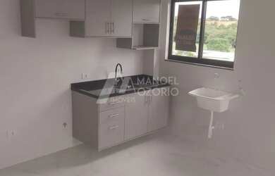 Imagem: A casa possui 1 Dormitório e 1 Banheiro e está localizado