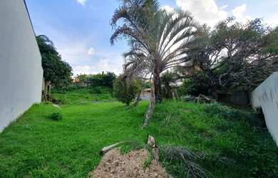 Imagem: O terreno possui 462m² de Área e está localizado em Caminhos