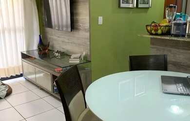 Imagem: O apartamento possui 2 Dormitórios, 2 Banheiros, 1 Vaga na