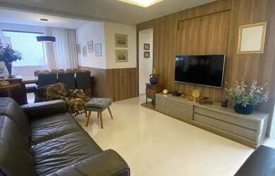 Imagem: O apartamento possui 3 Dormitórios, 3 Banheiros, 2 Vagas na