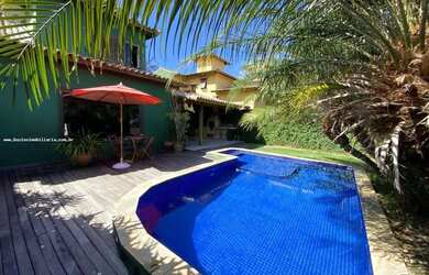 Imagem: A casa à venda possui 4 Dormitórios, 5 Banheiros, 1 Vaga na