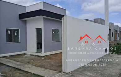 Imagem: A casa possui 2 Dormitórios, 1 Banheiro, 2 Vagas na garagem