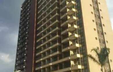 Imagem: O apartamento possui 1 Dormitório, 1 Banheiro, 1 Vaga na garagem