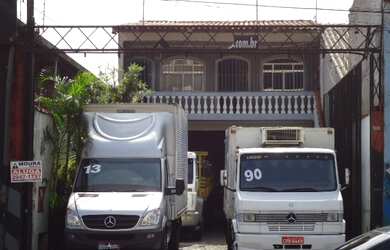 Imagem: A casa possui 2 Dormitórios, 1 Banheiro, 122m² de Área e