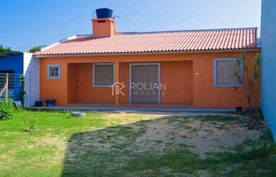 Imagem: A casa possui 1 Dormitório, 1 Banheiro, 65m² de Área e está