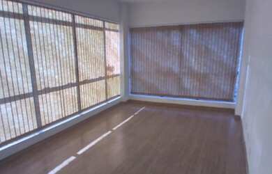 Imagem: O depósito possui 35m² de Área e está localizado em Bonsucesso