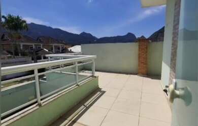 Imagem 3: Casa de condomínio legalizada com 4 suítes individuais mais sótão...