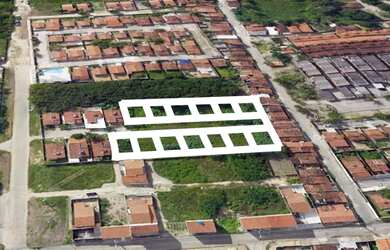 Imagem: O terreno possui 200m² de Área e está localizado em Santa