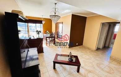 Imagem: O apartamento possui 3 Dormitórios, 1 Banheiro, 1 Vaga na garagem