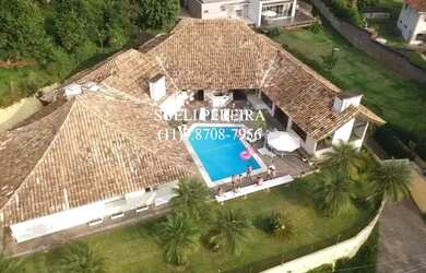 Imagem: A casa em condomínio possui 4 Dormitórios, 5 Banheiros, 5